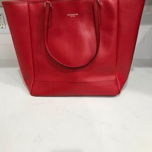 COACH Large Leather Tote- EUC
